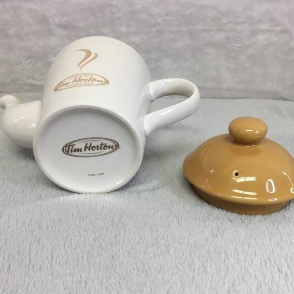 Vintage Tim Hortons Coffee / Tea Pot Carafe - Picture 4 of 8